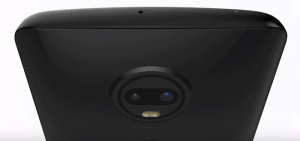 Moto g7 render header