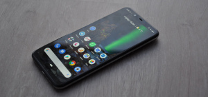 Nokia 8.1 header