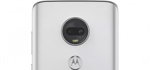 Moto G7 Header