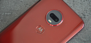 Moto G7 Plus header