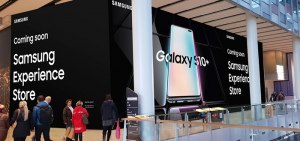 Samsung Experience Store header