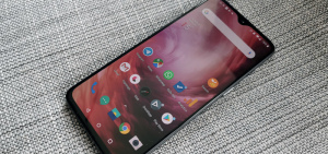 OnePlus 7 header