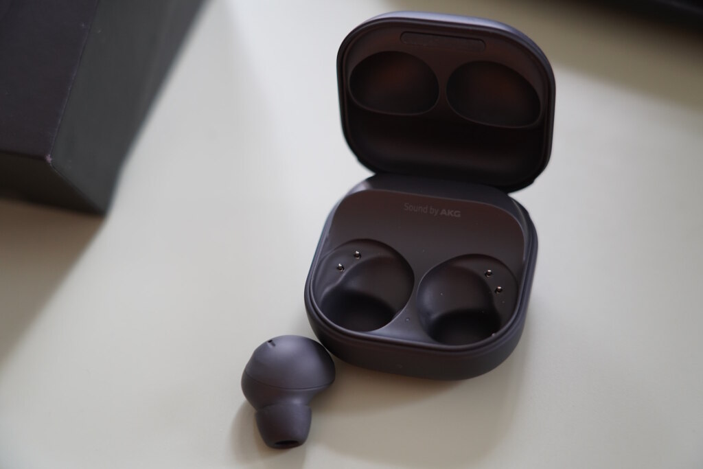 Samsung Galaxy Buds 2 Pro box